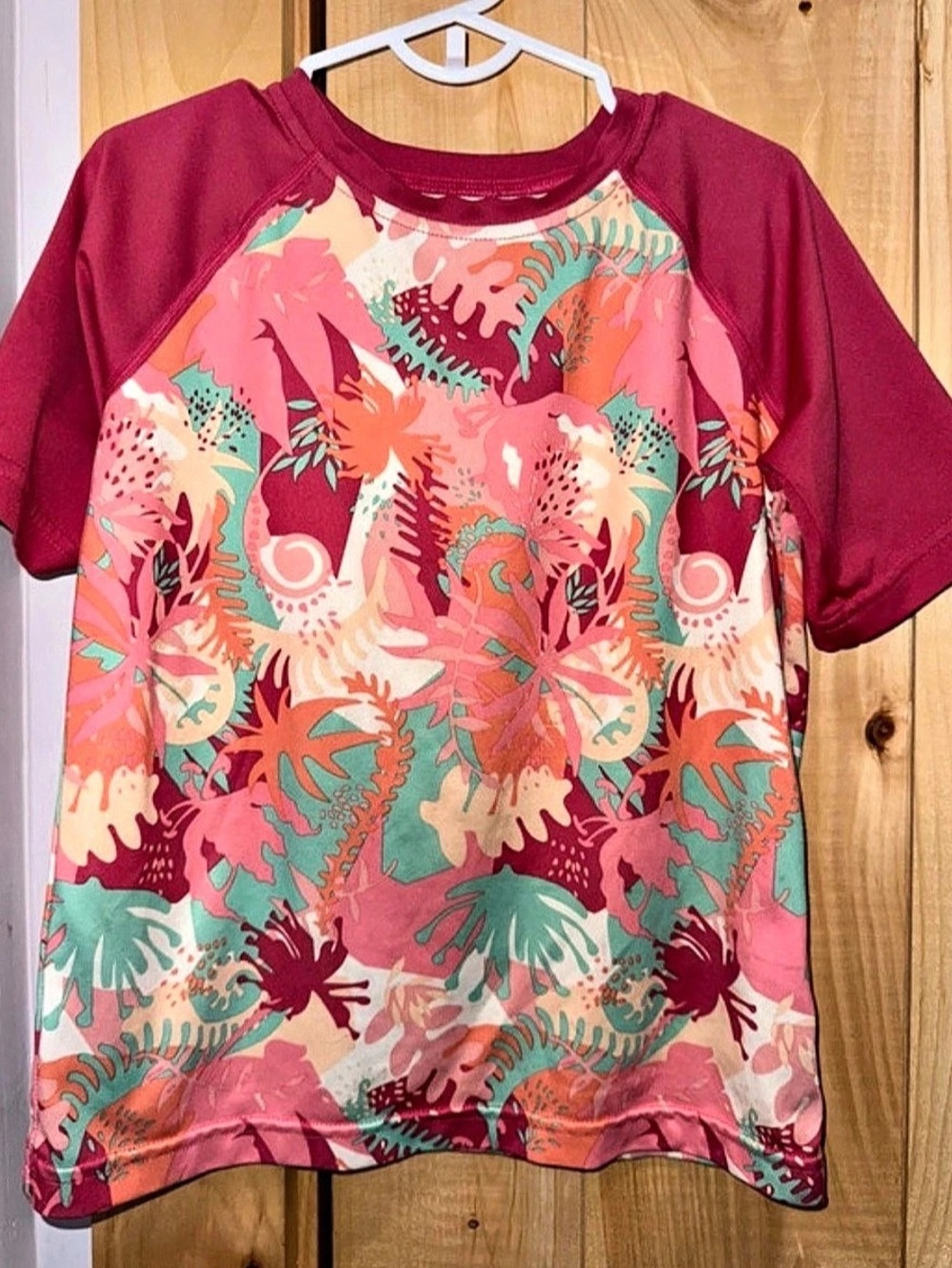 Patagonia Capilene Daily Baselayer Floral Rashguard in Pink & Green